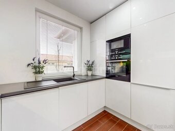 🏡 Predávame náš krásny dom v Malinove 🏡 - 3