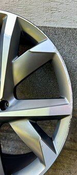 2 ks originálnych hliníkových diskov SEAT Tarraco FR – 20" - 3