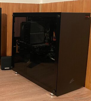 Počítač Intel Core i5 - 3