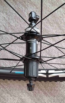 Zadné koleso Shimano 27,5“ - 3