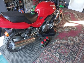 Kawasaki ER5 - 3