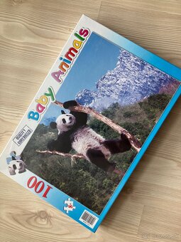 Nové detské zvieracie puzzle panda v prírode - 3
