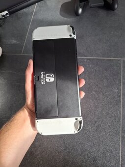 Nintendo switch oled - 3