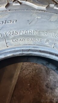 285/70 R17 BF Goodrich - 3