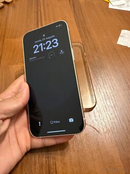 iPhone 13 - 3