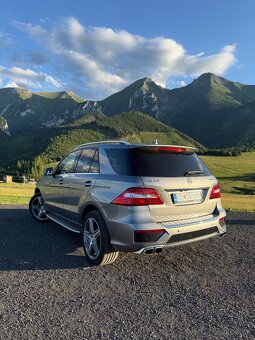 Mercedes ML 63 AMG V8 Biturbo • 386 kW/525 koní • TOP STAV • - 3