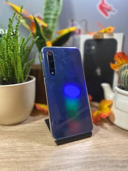 Xiaomi Mi 9 SE – 64 GB - 3