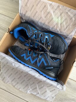 Pracovná obuv s oceľovou špičkou 39 - 3