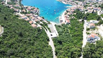 Investičná príležitosť na juhu Korčule – pozemok pri pláži - 3