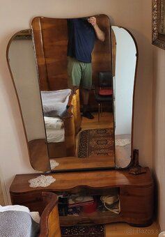 Masívna Spálňova zostava z Orecha - 3