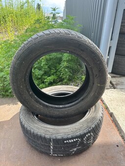 185/60 R15 - 3