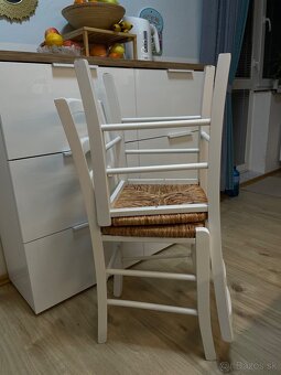 Predám dve biele stoličky - 3