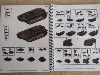 Knihy, pásy a zbrane Brickmania, Lego - 3