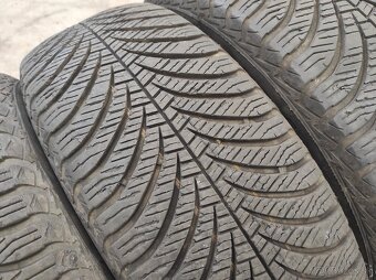 Celorocne pneu 185/60 R15 GoodYear 4ks - 3