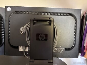 2x monitor HP 22 - 3