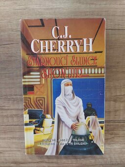 C. J. Cherryh - Série Stárnoucí slunce - 3