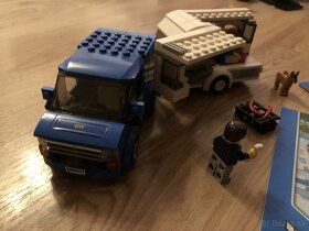 Lego CITY 60117 - Obytný príves s autom - 3