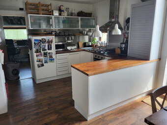 Predám priestranný 4-izbový byt, 93 m², bytový dom Cactus - 3