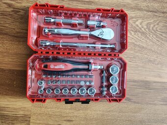 MILWAUKEE Sada 1/4" račne a nástrčných kľúčov 38 ks - 3