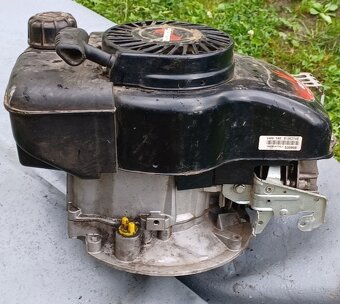 Ponúkam tento komplet motor na kosačku - 3