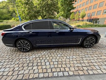 Odstúpim lízing BMW 750i L xdrive individual facelift - 3