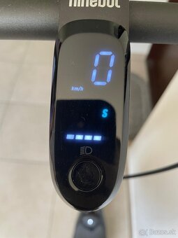 Ninebot KickScooter F2 - 3