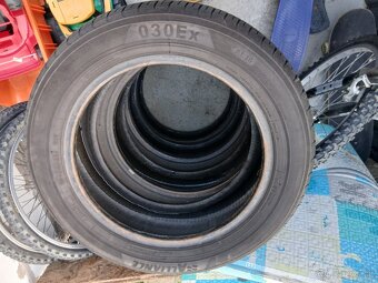 205/55R16 - 3