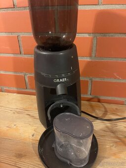 Elektricky mlyncek Graef CM702 - 3