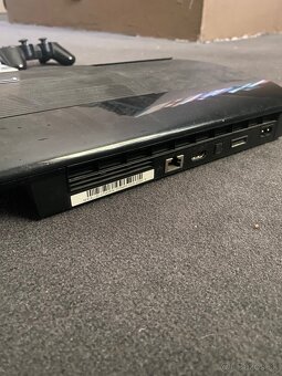 PS3 Super Slim + 18 hier + 2 ovládače – FIFA, CoD, GT6, SSX - 3