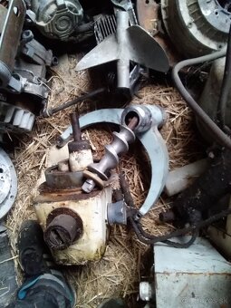 Predám kuchynský robot - 3