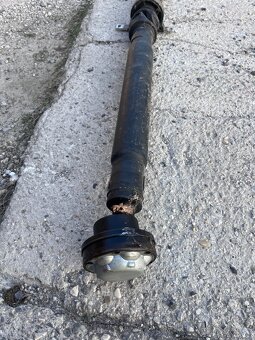 Bmw E65 745d k a r d a n - 3