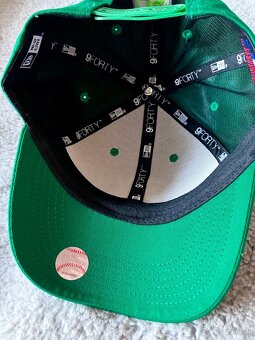 Šiltovka zelená - 3