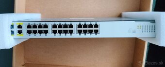 D-Link DGS -1026MP - 3