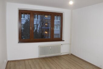 Na predaj 3 izb. byt v Senci na Gagarinovej ul. - 3