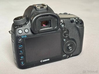 Canon EOS 5D Mark III - 3