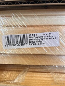 Nové drevenné dýhované lišty, 200m - 3