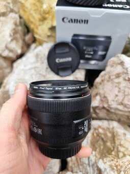 Canon EF 35mm f/2 IS USM + hoya filter - 3