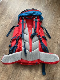 Trekingový batoh Crivit 60 + 10 l – top stav, len 35 € - 3