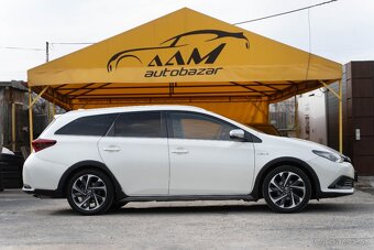 Toyota Auris 1.8 I VVT-i Hybrid -SK Pôvod/1.Majiteľ-NEBÚRANÉ - 3