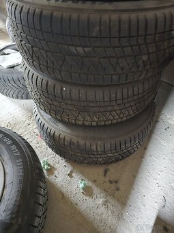 245/65r17 - 3