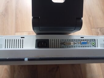 Monitor Fujitsu Siemens - 3