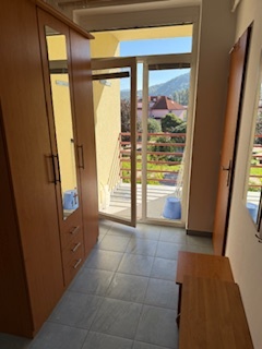 NA PRENÁJOM 2 IZBOVÝ BYT+KK+PARKOVANIE TRENČÍN, SIHOŤ 1 - 3