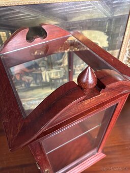 Presklená vitrínka / mini skrinka na zberateľské predmet - 3