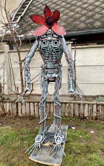 Demogorgon z kovu - 3