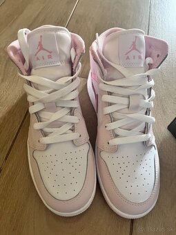 Jordan 1 pink - 3