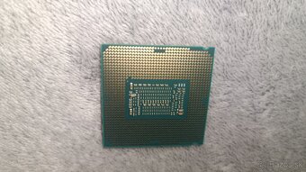 xeon E2174G - 3
