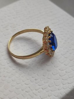 Dámsky zlatý prsteñ - 3