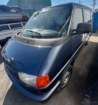Volkswagen Caravelle T4 2,0i - 3