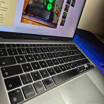 MacBook Air 13\" M1 / 8GB RAM / SSD 256GB - 3