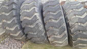 Predám Kolesá na UNK-320 s diskami - 3